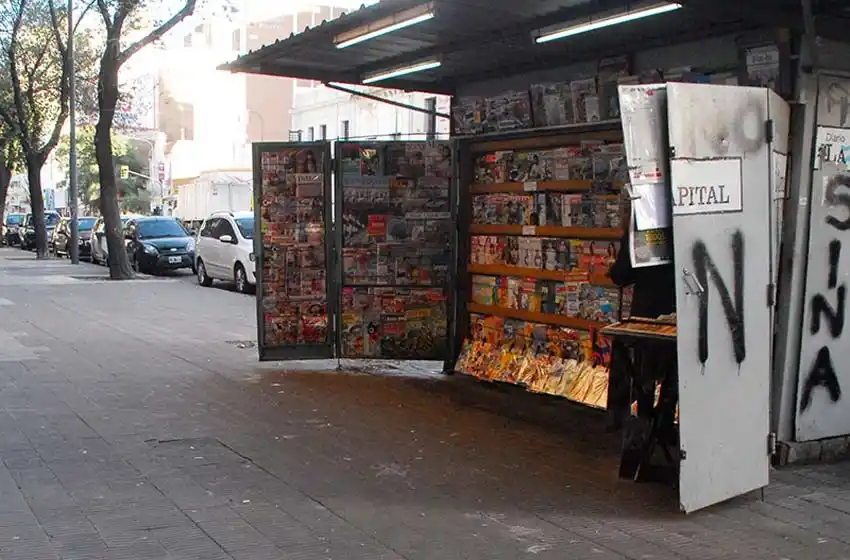 Denuncian que durante la madrugada hubo tres robos a kioscos de diarios y revistas