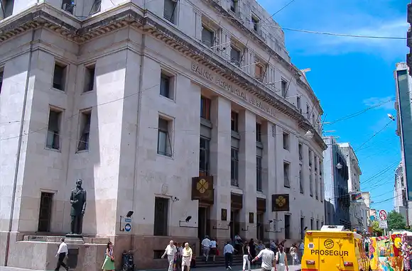 El Banco Central les dará asueto a trabajadores bancarios durante las fiestas