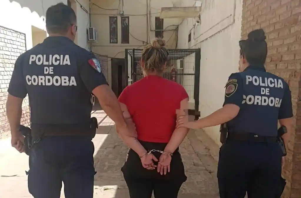 Una madre fue detenida por golpear a su hija