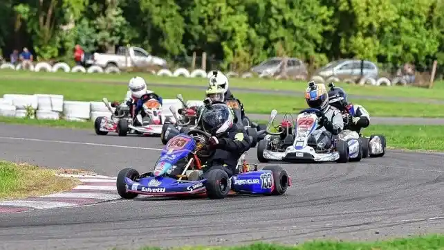 Karting Entrerriano: La Escuela con motores propios