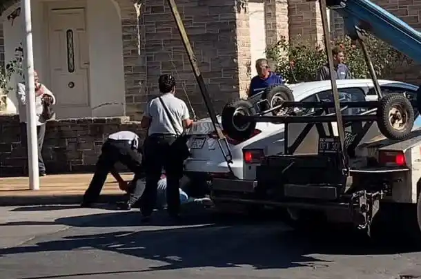 La imagen del procedimiento de tránsito que terminó siendo objetado y llevó a la absolución del conductor que había sido infraccionado e incluso apresado.