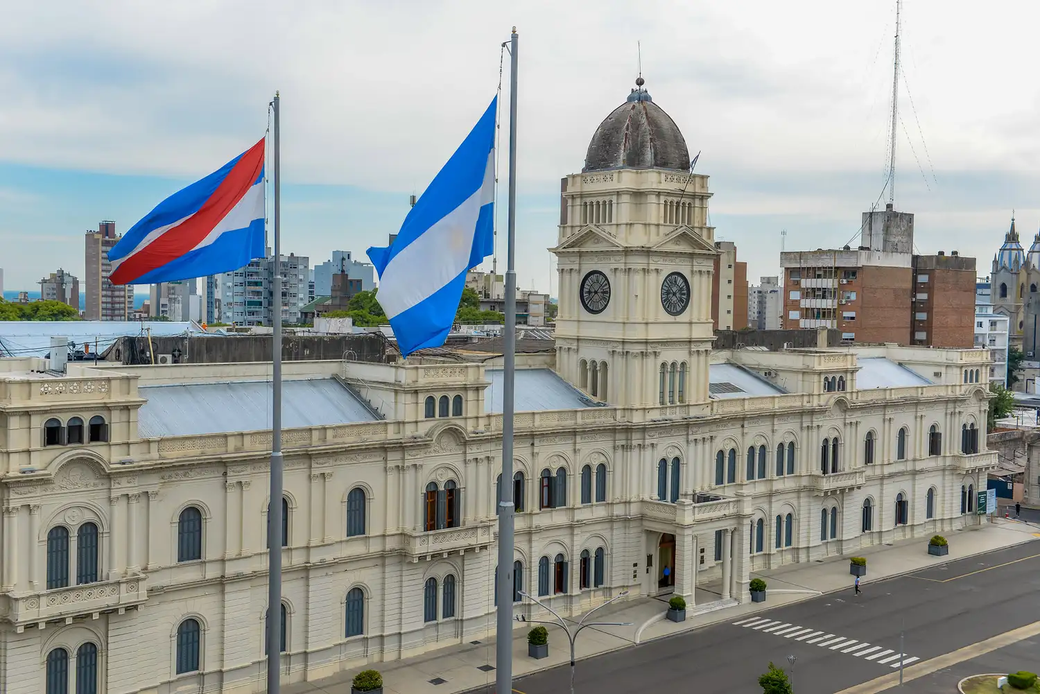 Entre Ríos, entre las provincias con menor crecimiento real de fondos nacionales en 2025