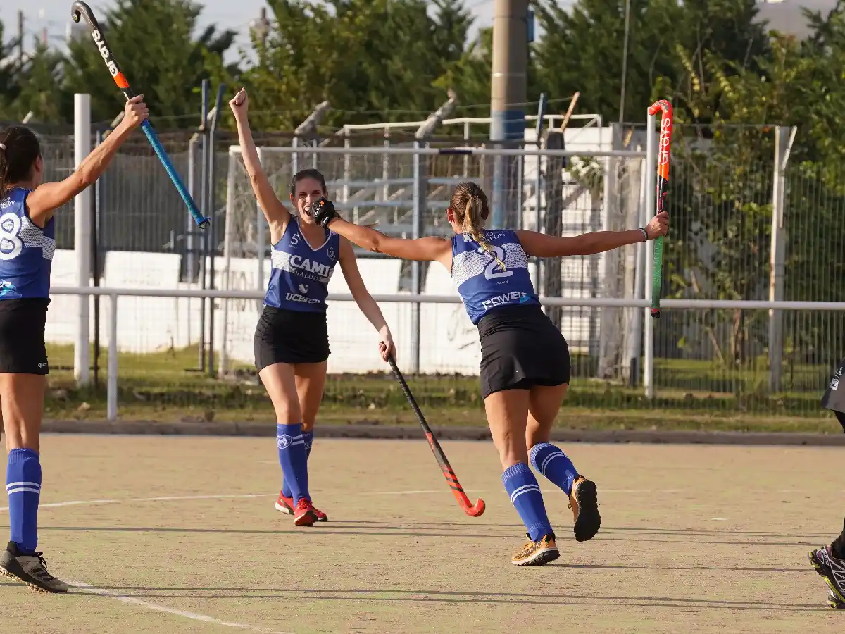 Triunfazo de las “pingüinas”