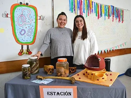 Talleres “Haciendo Ciencia” en el Instituto Leloir