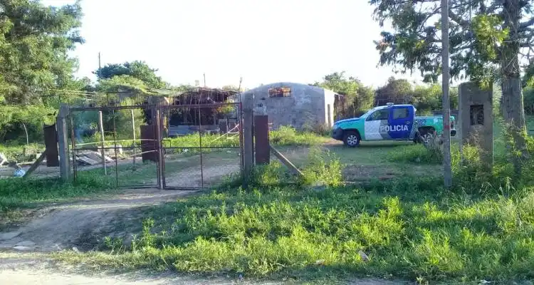 Usurpaciones: Antes de que se ejecute el desalojo, vecinos abandonaron el terreno de Güemes y 35 bis