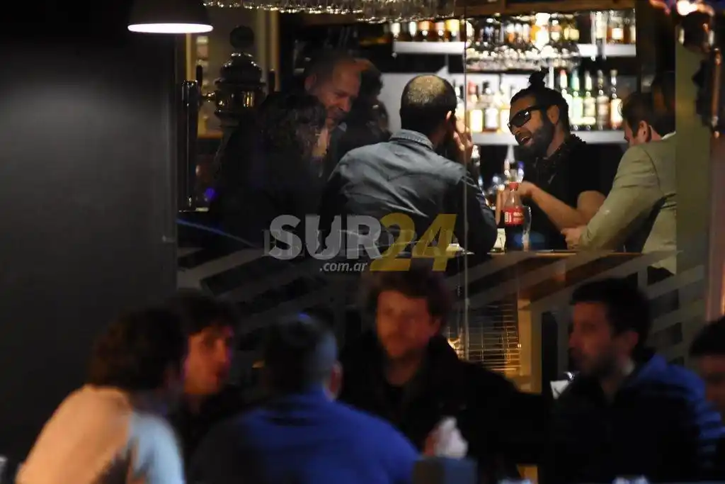 Evalúan extender la gastronomía nocturna a los 7 días de la semana