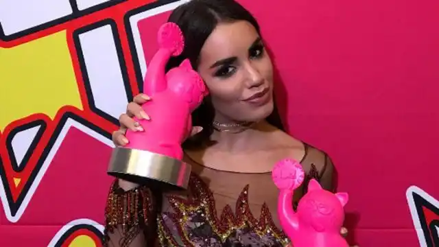 Lali Espósito expresa su felicidad con sus canciones