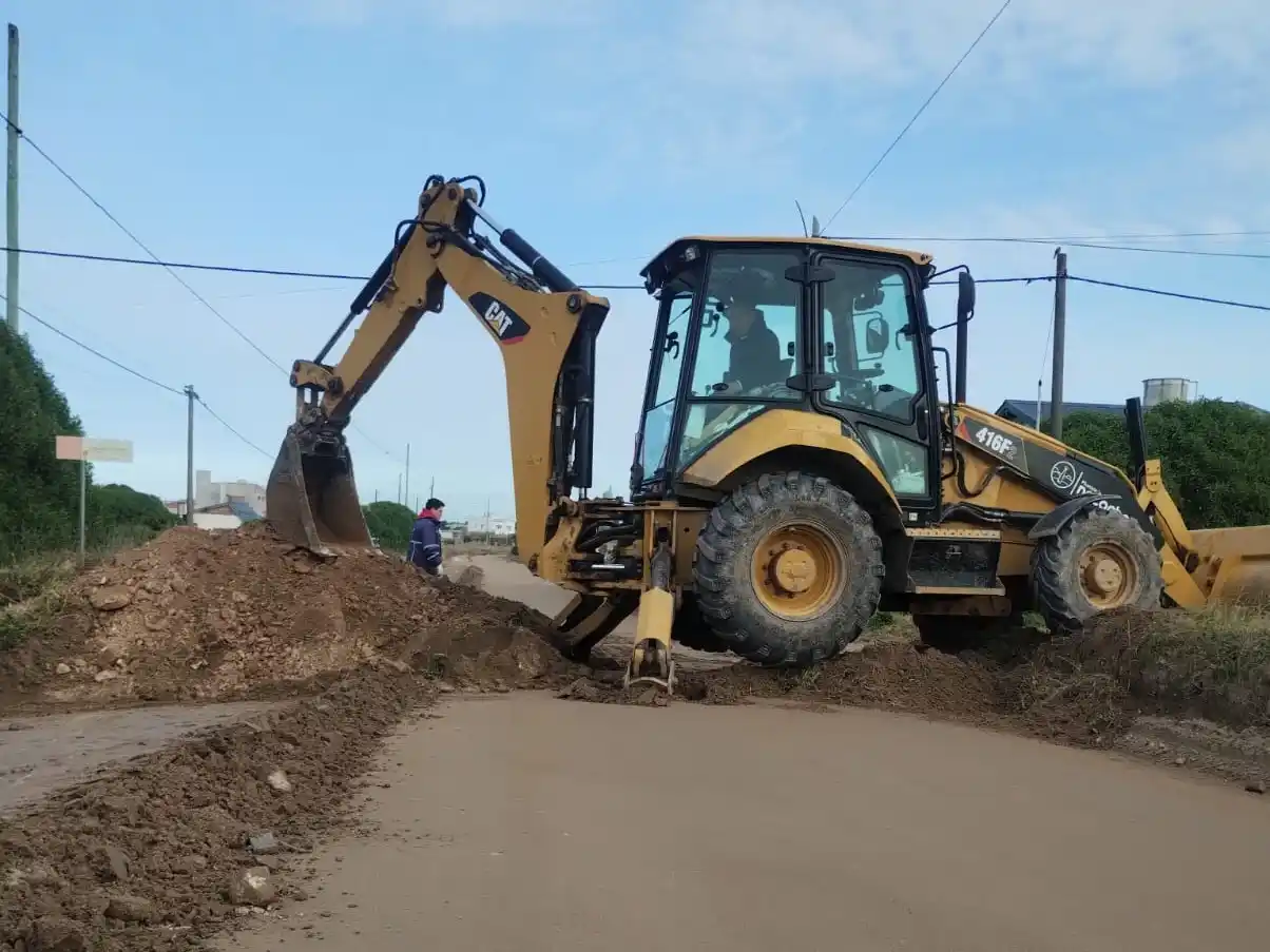 Se comenzó a trabajar sobre 200 metros lineales en calle 549