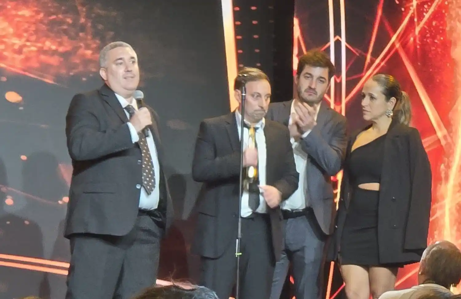 Carlos Walker pidió un aplauso para recordar al "Cholo" Ciano.