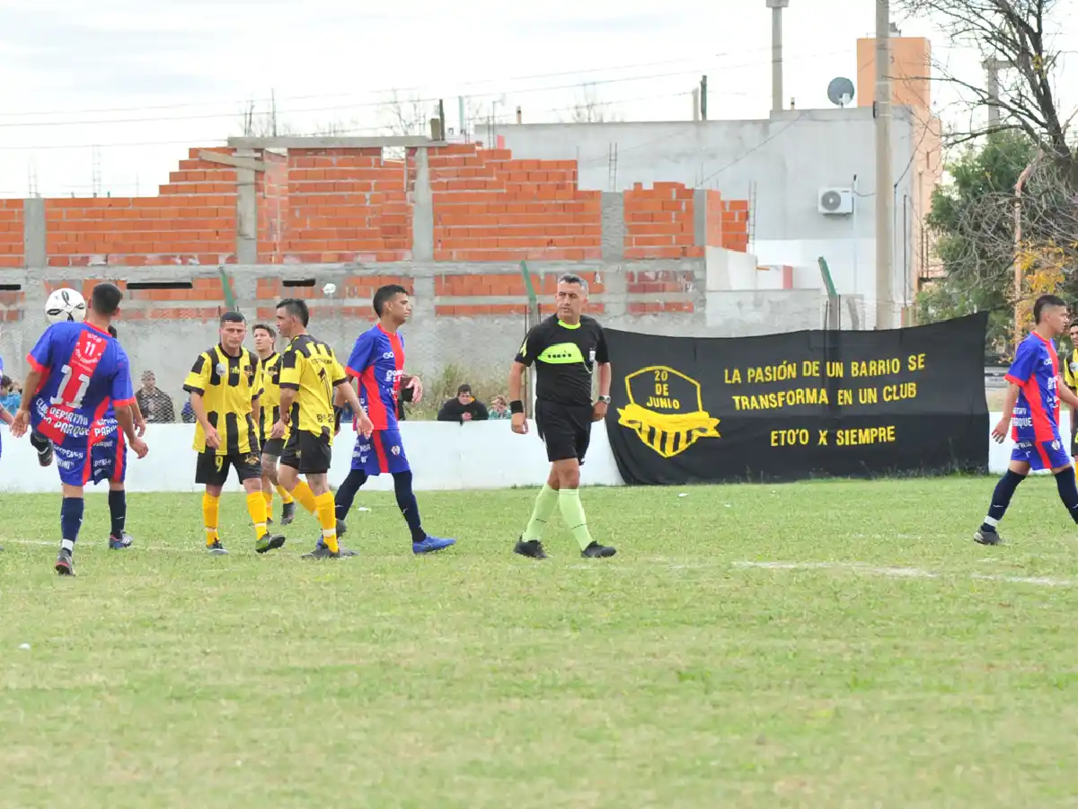 Cruce de gigantes en la Liga Amateur
