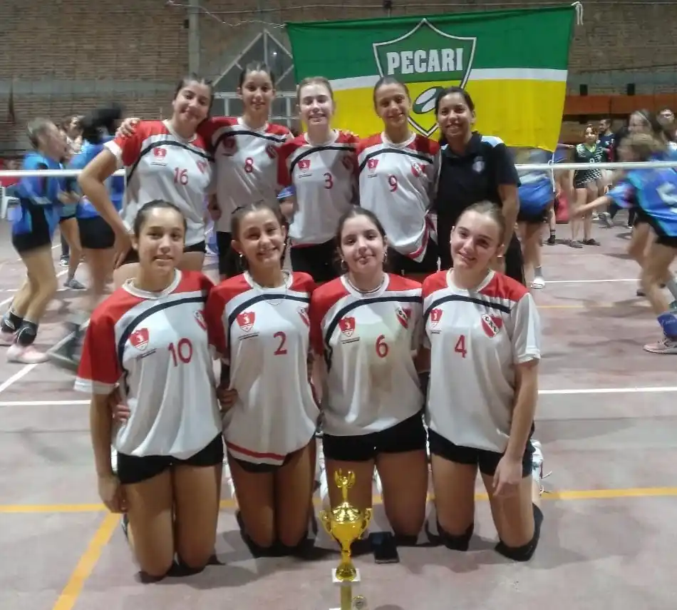 Gran desempeño de Independiente en los Abiertos Sub 14 y Sub 21