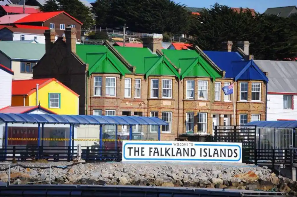 “Poocha che”: la presencia del idioma español en las islas Malvinas / Falklands