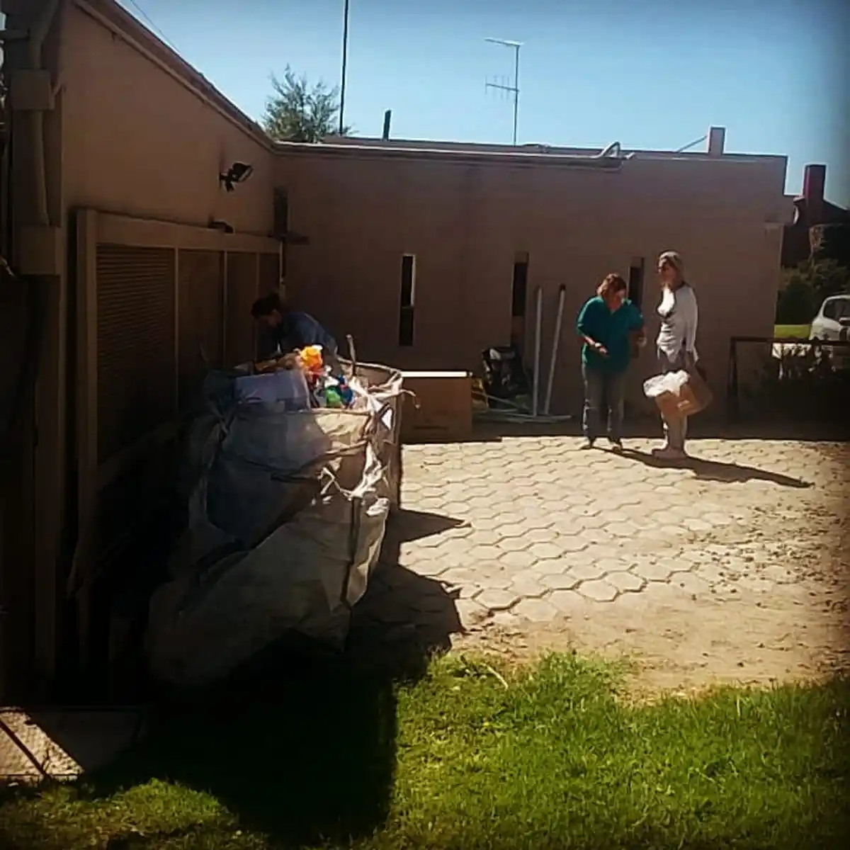 Comenzó a funcionar un nuevo Punto Limpio itinerante en el Country Sierras del Tandil