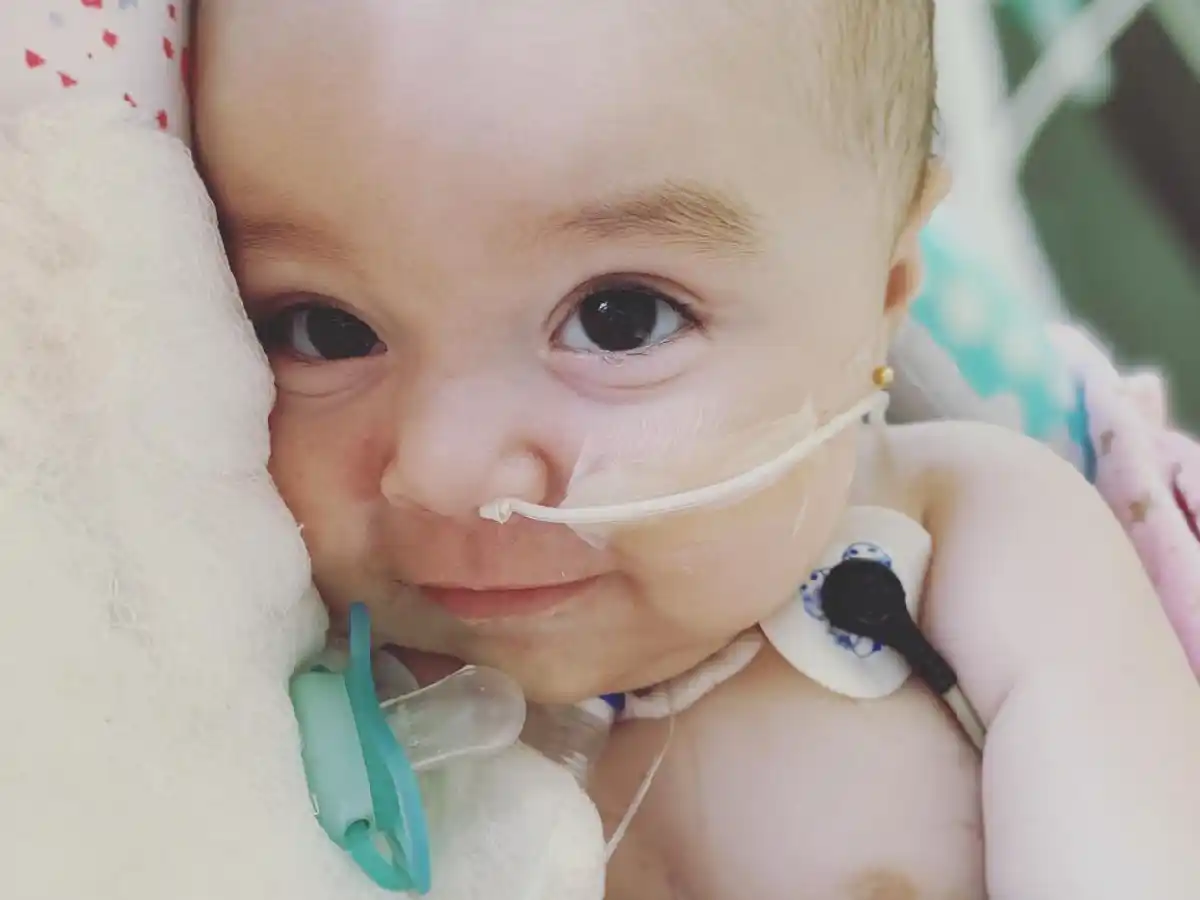  Organiza rifa para Emma y comprarle  el medicamento más caro del mundo 