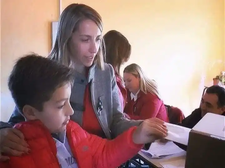 Stratta emitió su voto en Victoria