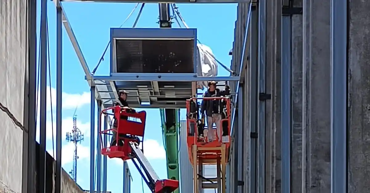 Superdomo: avanza la instalación del sistema de climatización