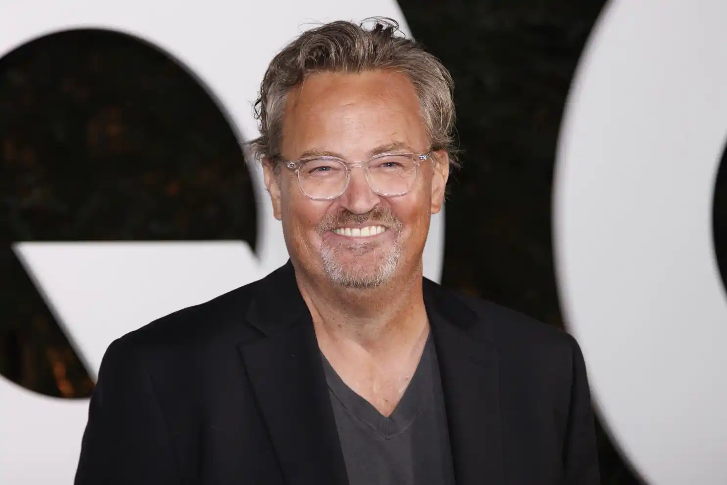 Murió Matthew Perry, Chandler de la serie "Friends"