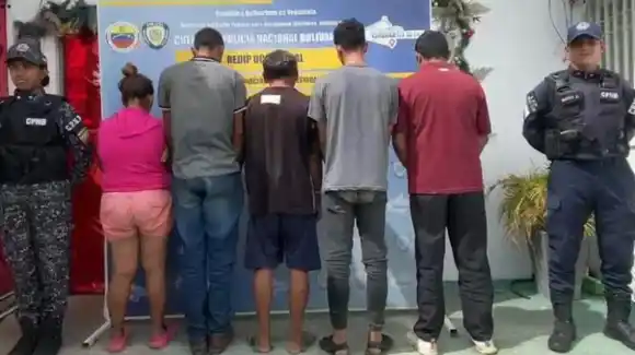 Detenidos padres por ejercer violencia sexual contra sus tres hijos