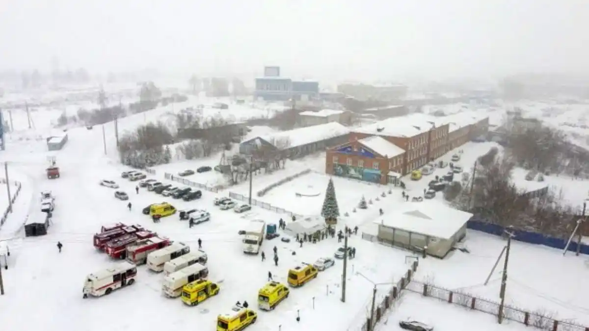 Incendio en una mina de carbón rusa: 14 muertos, decenas de heridos y desaparecidos
