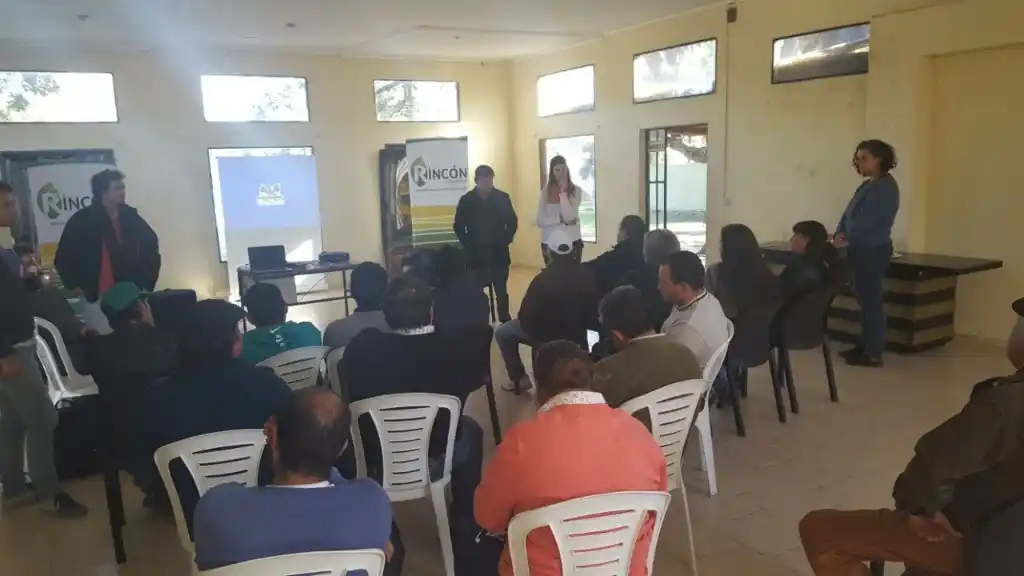 Rincón impulsa el trabajo conjunto con productores primarios