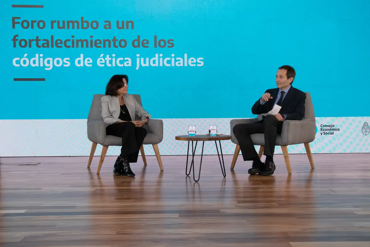 El CES reunió expertos para debatir la conformación de un Código de Ética Judicial para todo el país