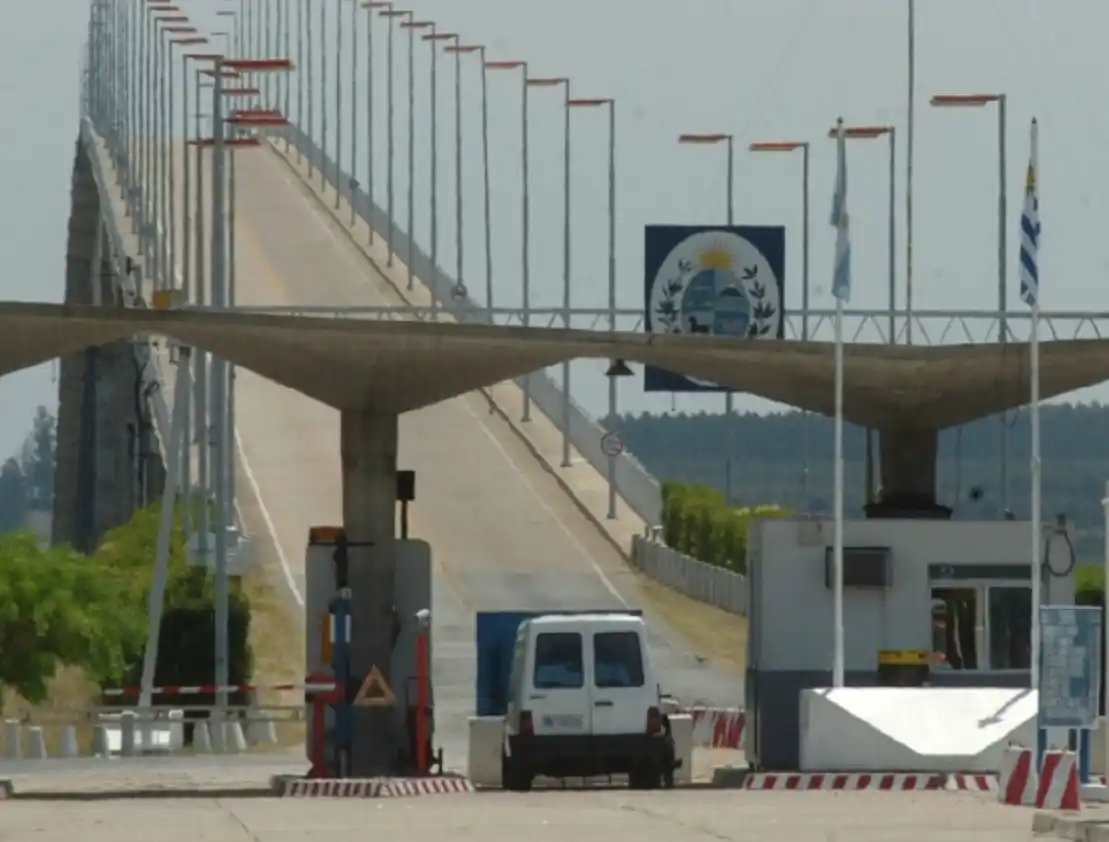 Deportaron a cinco entrerrianos que fueron detenidos tras cruzar ilegalmente al Uruguay