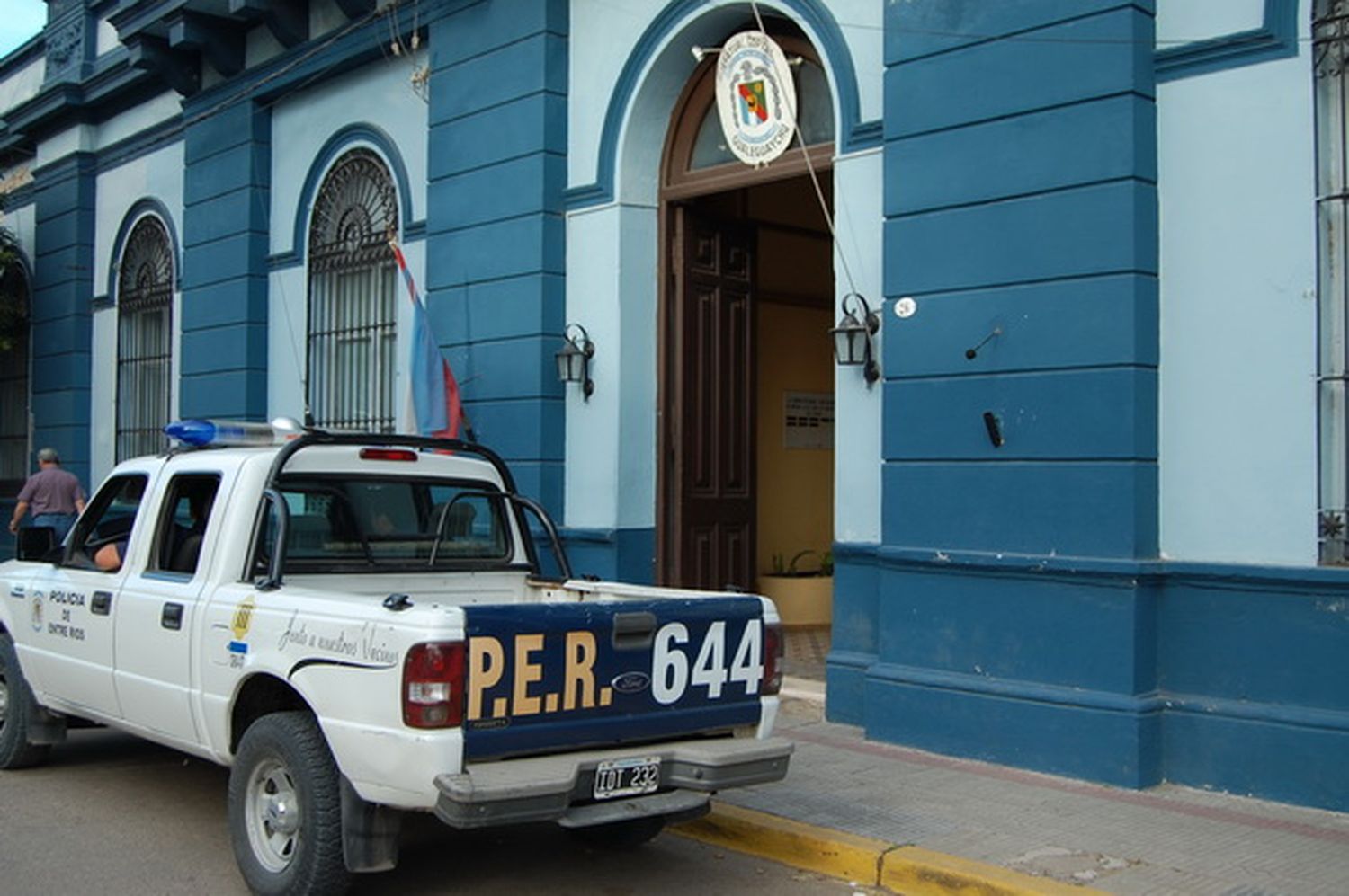 Asalto a mano armada a una estación de servicio en la madrugada