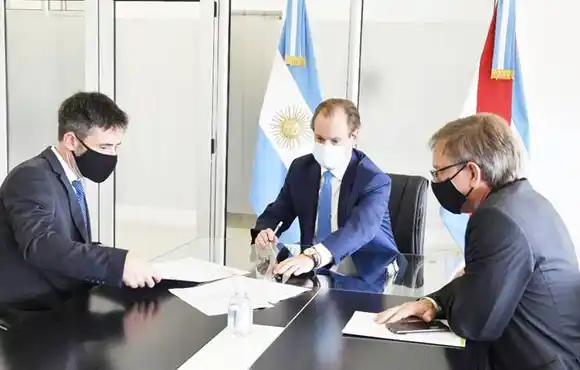 Convenios con el CFI para proyectos de infraestructura y asistencia a empresas del sector tambero 