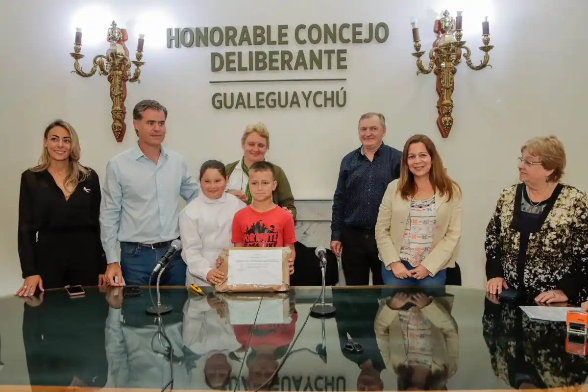 Se conocieron las ofertas para restaurar la Matheu y construir el edificio de la “María Elena Walsh”