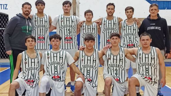 Estudiantes y Ferro se miden en la segunda semifinal del Asociativo