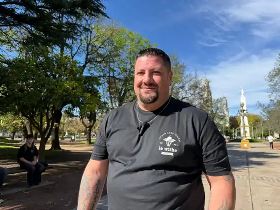 Franco Rotonda, el "churrero" que hizo de su producto un clásico imbatible de Tandil y Claromecó