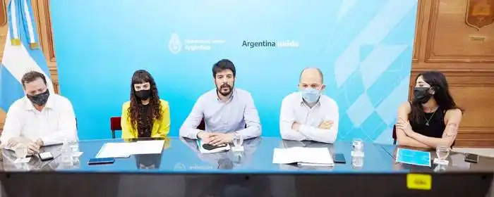 Programa virtual de  capacitación:  �SMunicipios de pie⬝