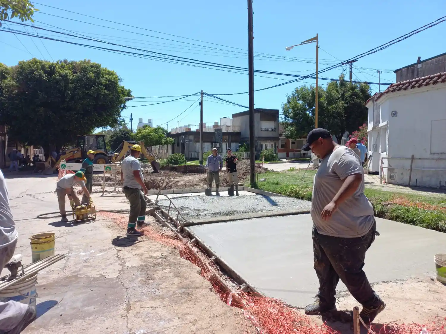 Trabajos de iluminación y bacheo previstos para este miércoles en la ciudad de Santa Fe