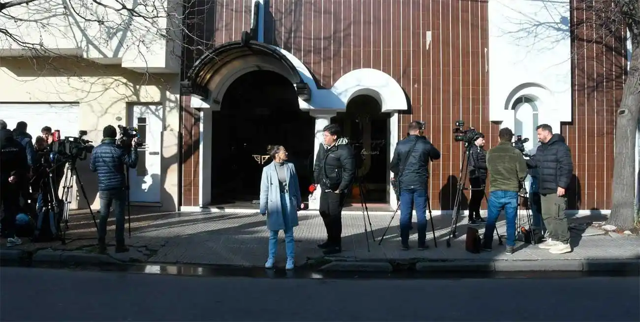 El último adiós: despiden los restos de la Locomotora Oliveras en Santa Fe