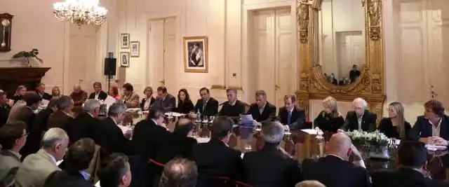 Bordet fortalece las políticas para impulsar la industria maderera en la provincia
