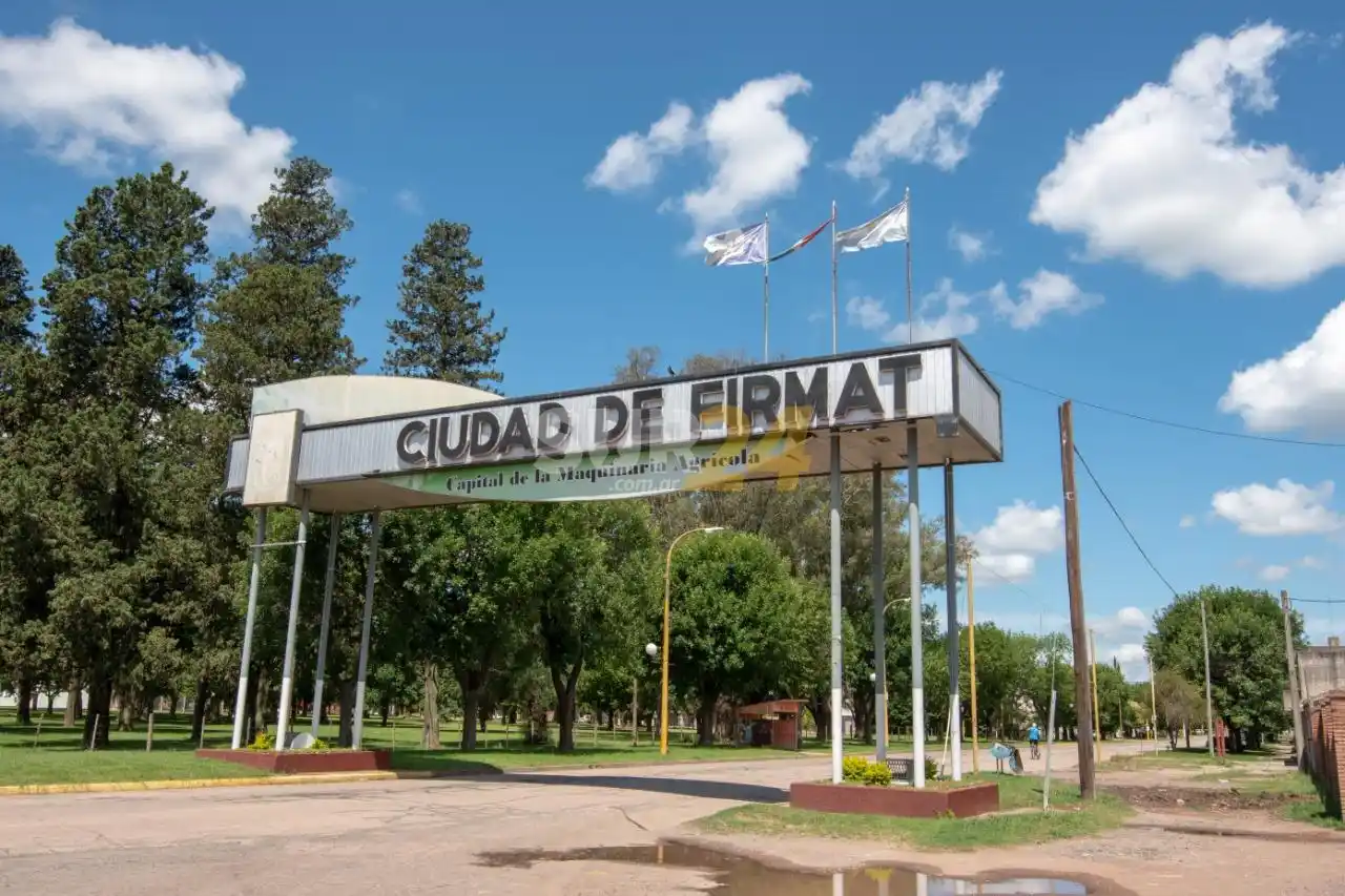 Enrico pide celeridad en el plan de desagües en Firmat