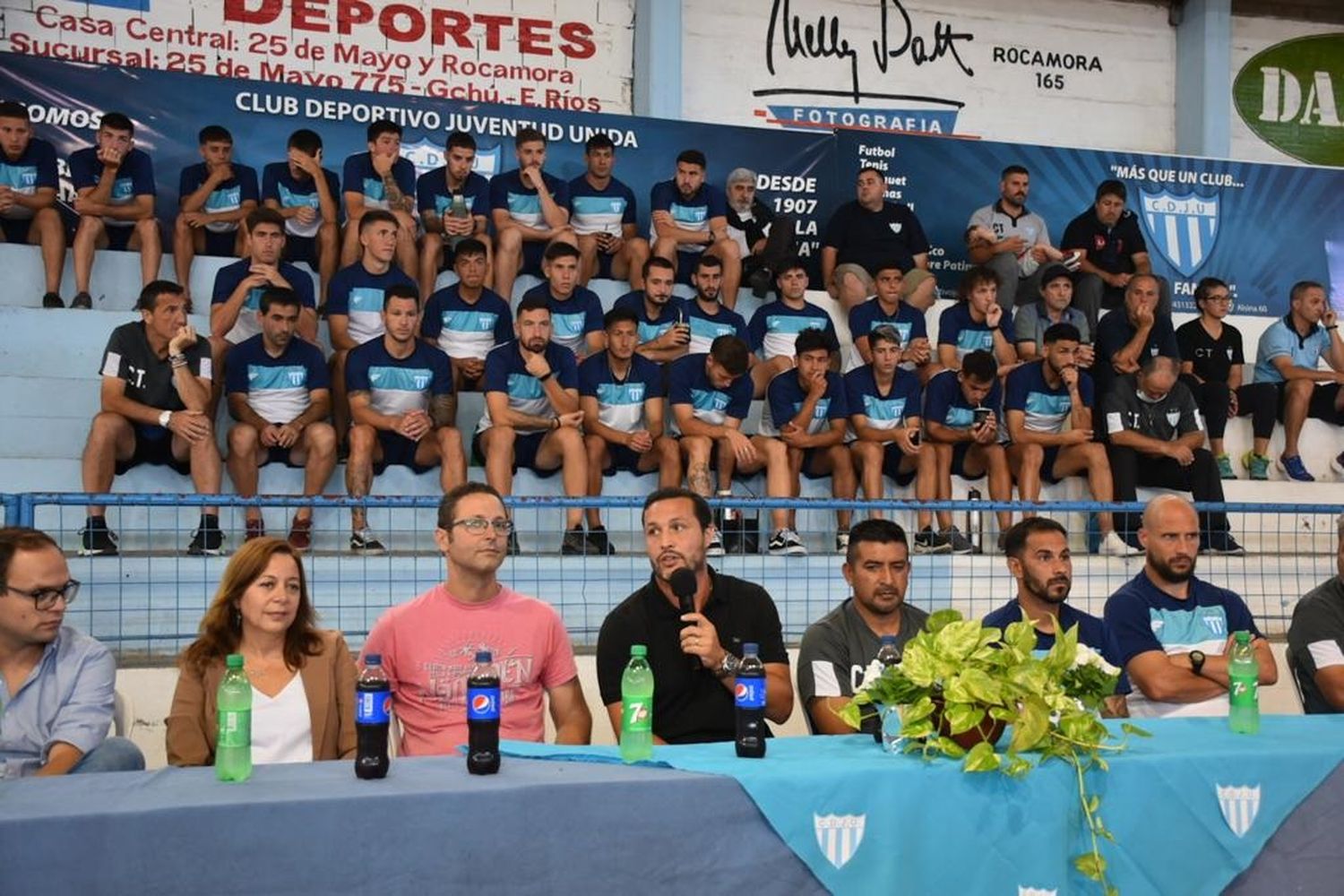 Juventud presentó su equipo y su dirigencia expresó que “apuntamos a volver a la B Nacional"