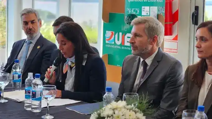 Celeste Valenti asumió como la primera presidenta de la Unión Industrial de Entre Ríos