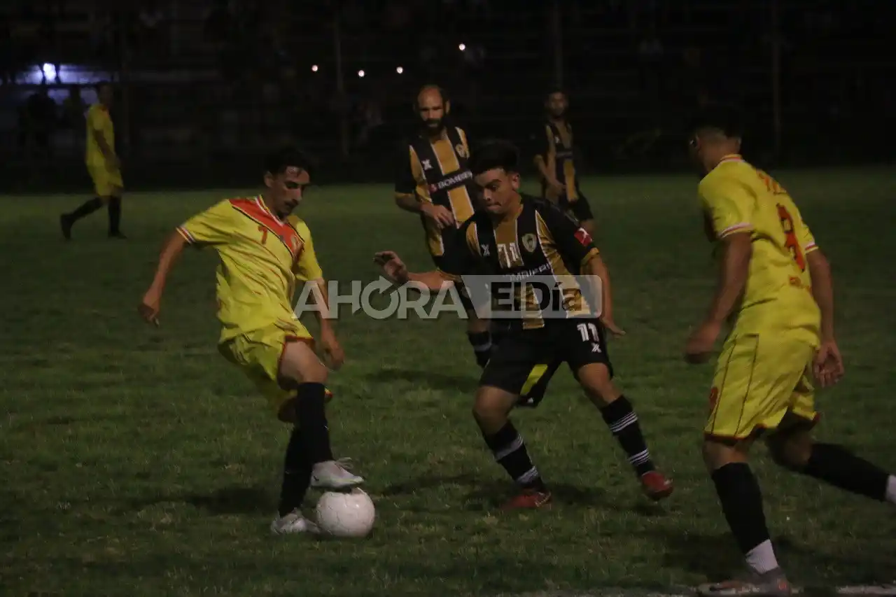 Sporting y Deportivo Gurises no se sacaron ventajas y definen el domingo