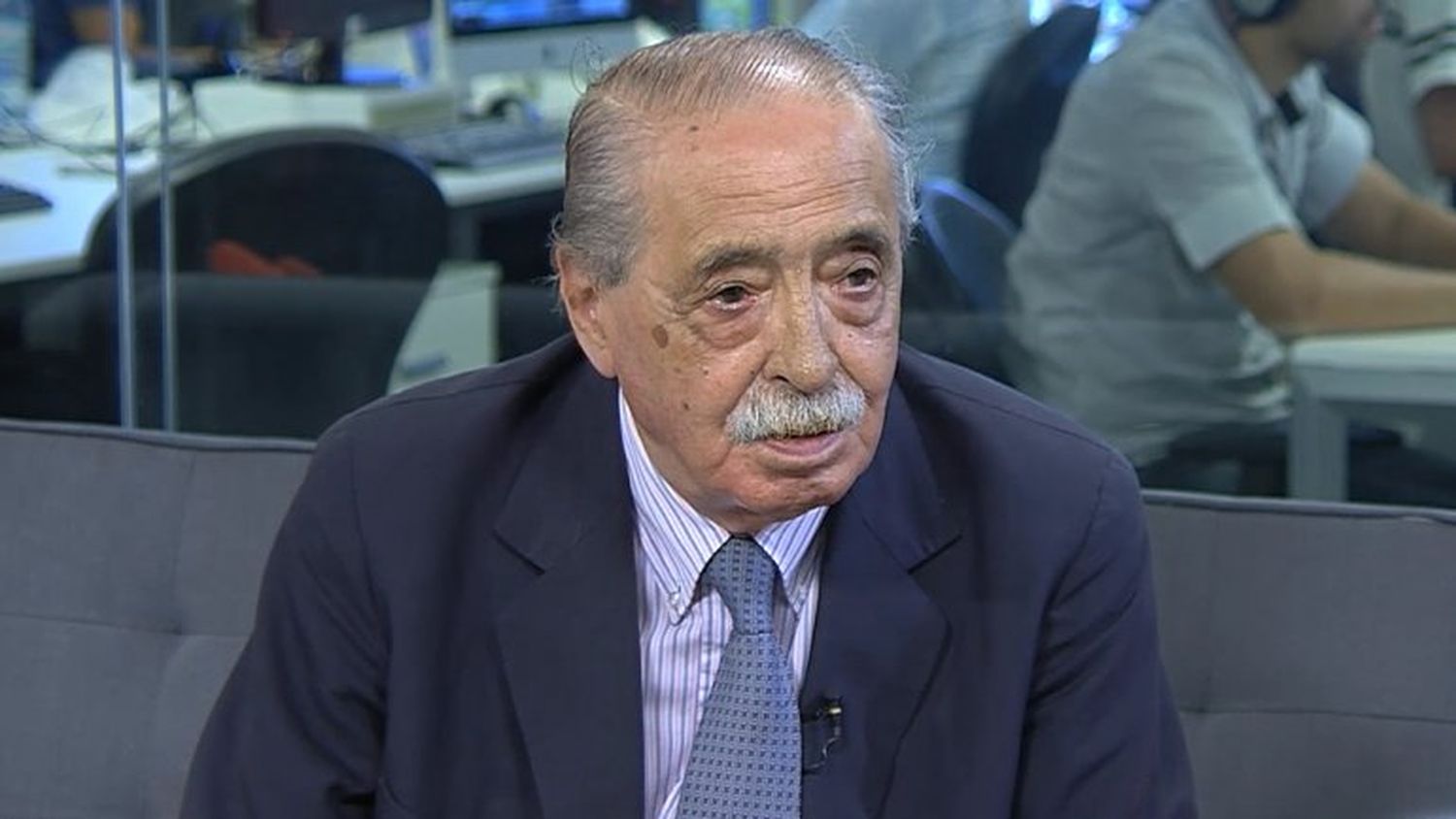 Murió Julio Strassera