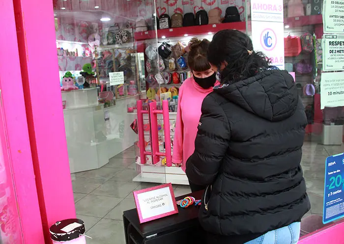 Los comerciantes quieren que se les deje seguir trabajando