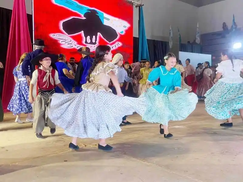 El Municipio celebrará el Dia de la Danza
con un Encuentro en el Club Sol de América