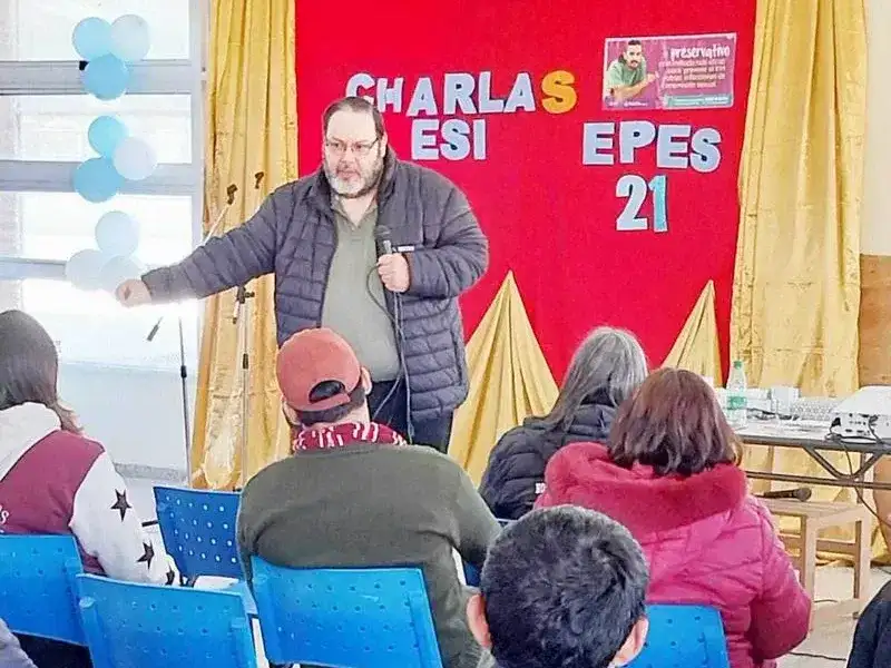 Tres Lagunas: promueven el cuidado de la
salud sexual y reproductiva entre los jóvenes