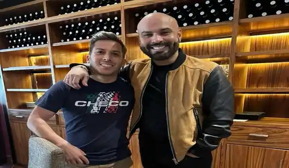 ALEX TIENDA se defiende en redes sociales ante la foto con Omar Enrique