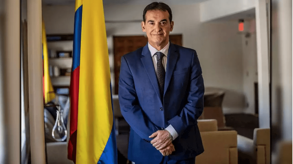 Así fue el primer día del General Salamanca, oficial de la policía en que más confía Petro