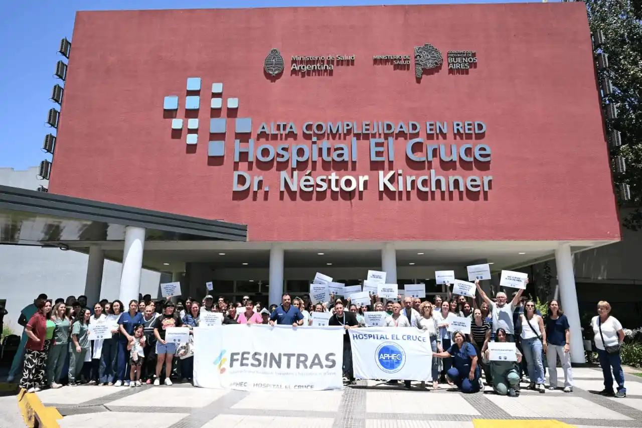 Protesta en el Hospital El Cruce.