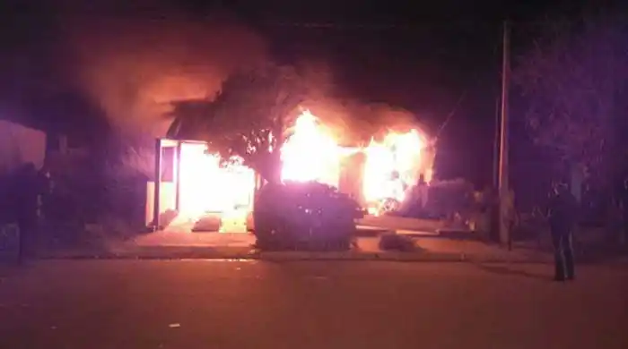 Muerte de Catherine y pueblada en Monte Hermoso: Familiares de la víctima lincharon al abuelo de un sospechoso