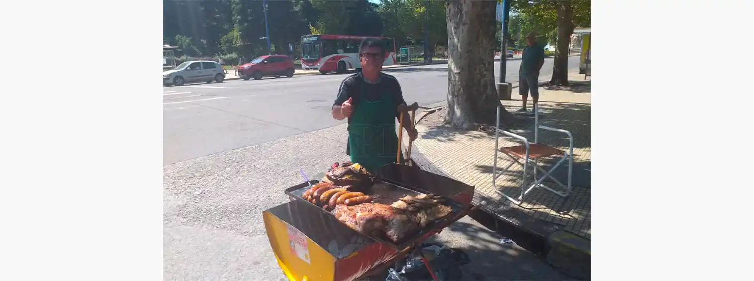 Choripaneros: "Estamos marginados y nos vive persiguiendo la policía"