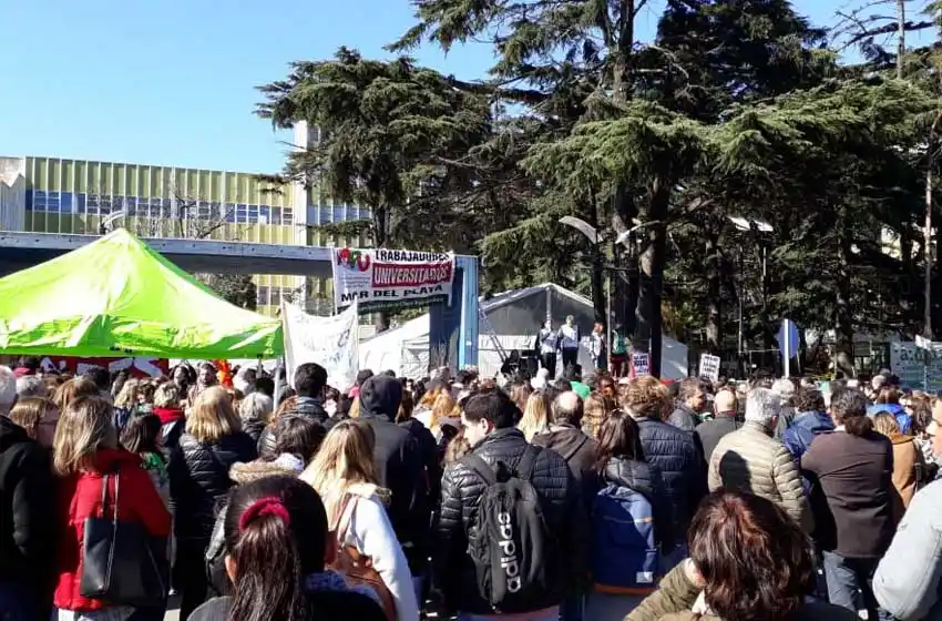 Universidad: "Si no sube el presupuesto, aumentará la conflictividad"