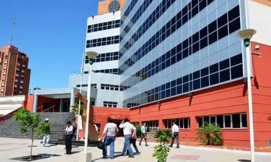 El STJ ordenó al Municipio de Tres Lagunas
reincorporar a una empleada cesanteada